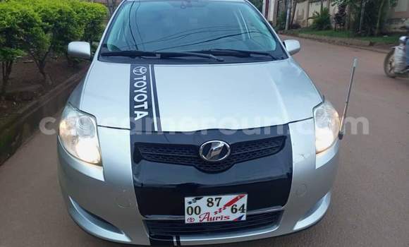 Acheter Occasion Voiture Toyota Auris Gris à Yaoundé, Central Cameroon Acheter Occasion Voiture Toyota Auris Gris à Yaoundé, Central Cameroon