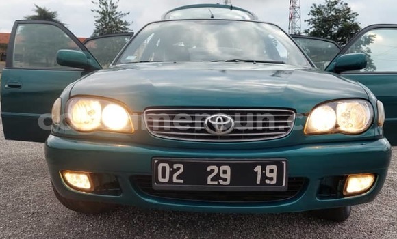 Acheter Occasion Voiture Toyota Corolla Vert à Yaoundé, Central Cameroon