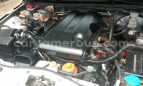 Acheter Occasion Voiture Suzuki Vitara Gris à Douala, Littoral Cameroon Acheter Occasion Voiture Suzuki Vitara Gris à Douala, Littoral Cameroon