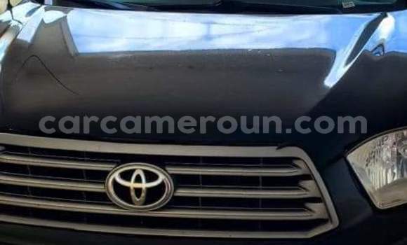 Acheter Occasion Voiture Toyota Highlander Noir à Yaoundé, Central Cameroon Acheter Occasion Voiture Toyota Highlander Noir à Yaoundé, Central Cameroon