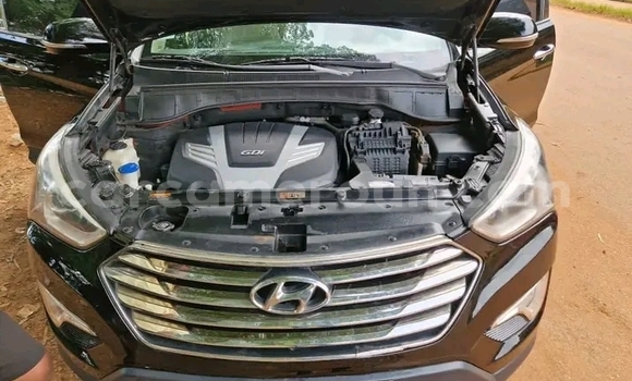 Acheter Occasion Voiture Hyundai Santa Fe Noir à Ndop, Northwest Cameroon Acheter Occasion Voiture Hyundai Santa Fe Noir à Ndop, Northwest Cameroon