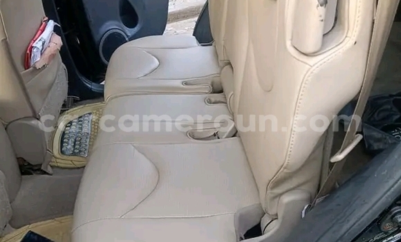 Acheter Occasion Voiture Toyota RAV4 Noir à Ndop, Northwest Cameroon Acheter Occasion Voiture Toyota RAV4 Noir à Ndop, Northwest Cameroon