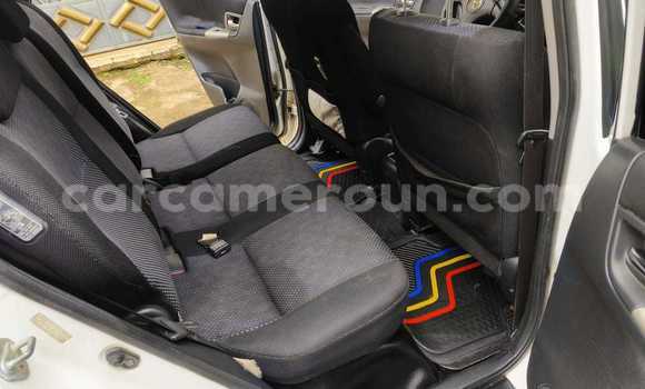 Buy Used Toyota Corolla Verso White Car in Yaounde in Central Cameroon Buy Used Toyota Corolla Verso White Car in Yaounde in Central Cameroon