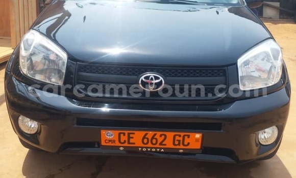 Sayi Na hannu Toyota RAV4 Black Mota in Douala a Ƙasar Kamaru Sayi Na hannu Toyota RAV4 Black Mota in Douala a Ƙasar Kamaru