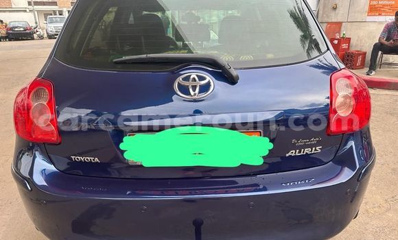 Sayi Na hannu Toyota Auris Blue Mota in Douala a Ƙasar Kamaru Sayi Na hannu Toyota Auris Blue Mota in Douala a Ƙasar Kamaru