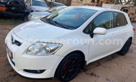 Buy Used Toyota Auris White Car in Yaounde in Central Cameroon Buy Used Toyota Auris White Car in Yaounde in Central Cameroon