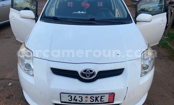 Buy Used Toyota Auris White Car in Yaounde in Central Cameroon Buy Used Toyota Auris White Car in Yaounde in Central Cameroon