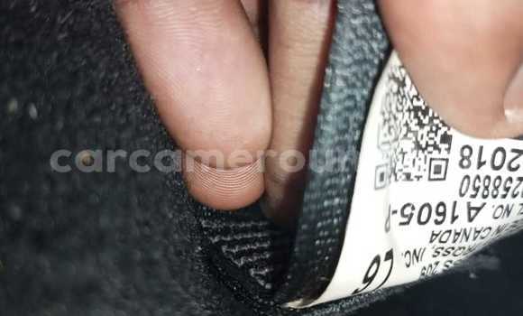 Sayi Na hannu Toyota Corolla Blue Mota in Yaounde a Babban Kamaru Sayi Na hannu Toyota Corolla Blue Mota in Yaounde a Babban Kamaru