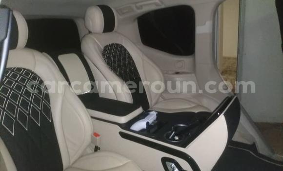 Sayi Na hannu Toyota Land Cruiser White Mota in Yaounde a Babban Kamaru Sayi Na hannu Toyota Land Cruiser White Mota in Yaounde a Babban Kamaru