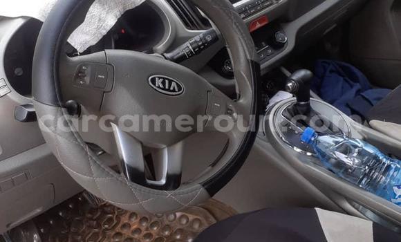 Sayi Na hannu Kia Sportage White Mota in Yaounde a Babban Kamaru Sayi Na hannu Kia Sportage White Mota in Yaounde a Babban Kamaru