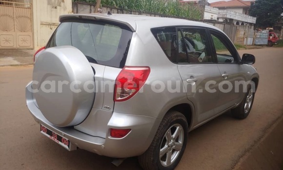 Buy Used Toyota RAV4 Brown Car in Yaounde in Central Cameroon Buy Used Toyota RAV4 Brown Car in Yaounde in Central Cameroon
