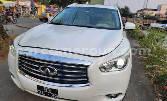 Sayi Na hannu Infiniti JX White Mota in Douala a Ƙasar Kamaru Sayi Na hannu Infiniti JX White Mota in Douala a Ƙasar Kamaru