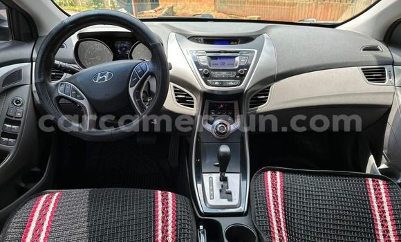 Acheter Occasion Voiture Hyundai Elantra Gris à Yaoundé, Central Cameroon Acheter Occasion Voiture Hyundai Elantra Gris à Yaoundé, Central Cameroon