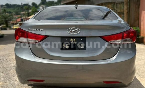 Acheter Occasion Voiture Hyundai Elantra Gris à Yaoundé, Central Cameroon Acheter Occasion Voiture Hyundai Elantra Gris à Yaoundé, Central Cameroon
