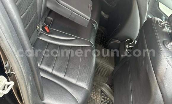 Acheter Occasion Voiture Mercedes‒Benz C–Class Noir à Yaoundé, Central Cameroon Acheter Occasion Voiture Mercedes‒Benz C–Class Noir à Yaoundé, Central Cameroon