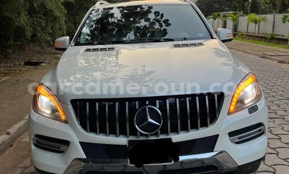 Acheter Occasion Voiture Mercedes‒Benz ML–Class Blanc à Yaoundé, Central Cameroon Acheter Occasion Voiture Mercedes‒Benz ML–Class Blanc à Yaoundé, Central Cameroon