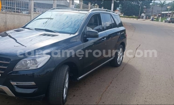 Acheter Occasion Voiture Mercedes‒Benz ML–Class Noir à Yaoundé, Central Cameroon Acheter Occasion Voiture Mercedes‒Benz ML–Class Noir à Yaoundé, Central Cameroon