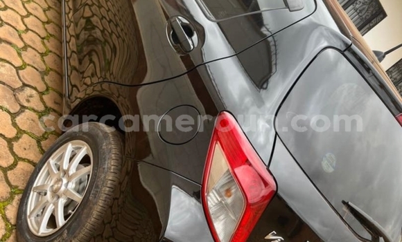 Acheter Occasion Voiture Toyota Yaris Noir à Yaoundé, Central Cameroon