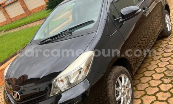Acheter Occasion Voiture Toyota Yaris Noir à Yaoundé, Central Cameroon Acheter Occasion Voiture Toyota Yaris Noir à Yaoundé, Central Cameroon