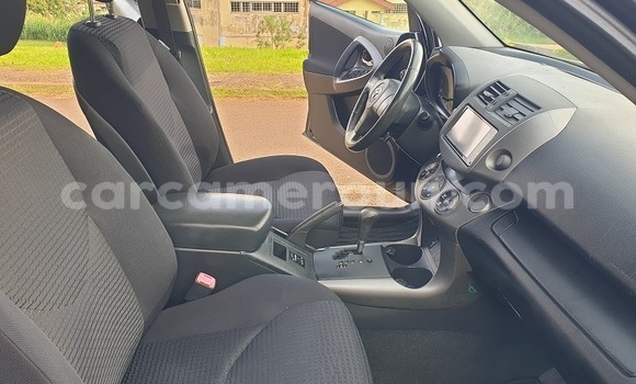 Buy Used Toyota Vanguard Black Car in Yaounde in Central Cameroon Buy Used Toyota Vanguard Black Car in Yaounde in Central Cameroon