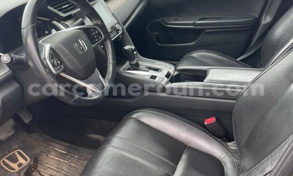 Sayi Sabo Honda Civic M Mota in Douala a Ƙasar Kamaru Sayi Sabo Honda Civic M Mota in Douala a Ƙasar Kamaru