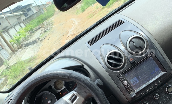 Sayi Imported Nissan Qashqai Black Mota in Douala a Ƙasar Kamaru Sayi Imported Nissan Qashqai Black Mota in Douala a Ƙasar Kamaru