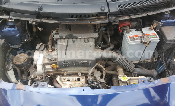 Acheter Occasion Voiture Toyota Yaris Bleu à Yaoundé, Central Cameroon Acheter Occasion Voiture Toyota Yaris Bleu à Yaoundé, Central Cameroon