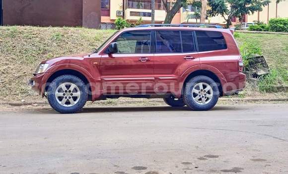 Acheter Occasion Voiture Mitsubishi Montero Rouge à Yaoundé, Central Cameroon Acheter Occasion Voiture Mitsubishi Montero Rouge à Yaoundé, Central Cameroon