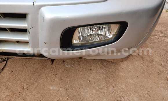 Sayi Na hannu Mitsubishi Montero White Mota in Yaounde a Babban Kamaru Sayi Na hannu Mitsubishi Montero White Mota in Yaounde a Babban Kamaru