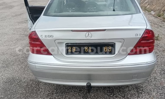 Acheter Occasion Voiture Mercedes-Benz C-Classe Gris à Yaoundé, Central Cameroon Acheter Occasion Voiture Mercedes-Benz C-Classe Gris à Yaoundé, Central Cameroon