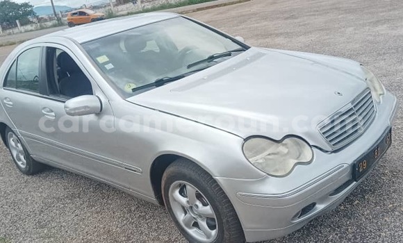 Acheter Occasion Voiture Mercedes-Benz C-Classe Gris à Yaoundé, Central Cameroon Acheter Occasion Voiture Mercedes-Benz C-Classe Gris à Yaoundé, Central Cameroon