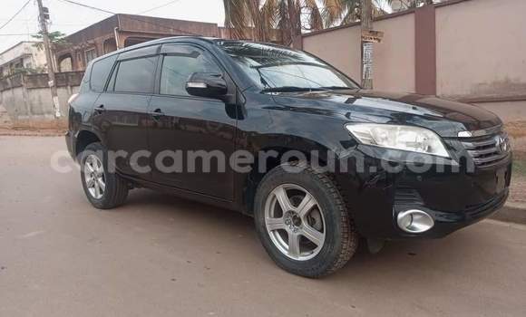 Sayi Na hannu Toyota Vanguard Black Mota in Yaounde a Babban Kamaru