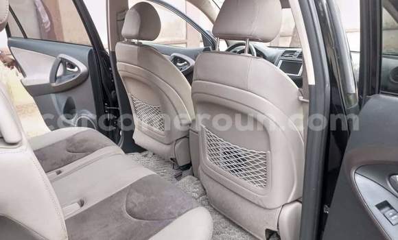Buy Used Toyota Vanguard Black Car in Yaounde in Central Cameroon Buy Used Toyota Vanguard Black Car in Yaounde in Central Cameroon