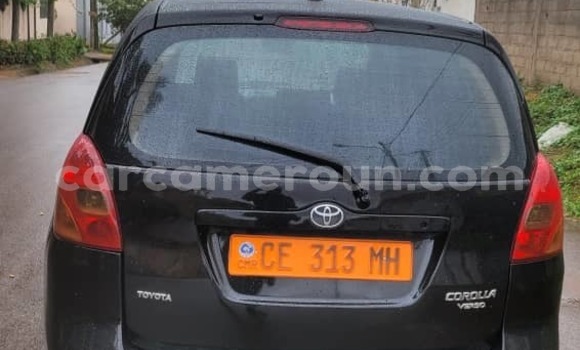 Sayi Na hannu Toyota Corolla Black Mota in Yaounde a Babban Kamaru Sayi Na hannu Toyota Corolla Black Mota in Yaounde a Babban Kamaru