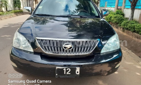 Acheter Occasion Voiture Toyota Harrier Noir à Yaoundé, Central Cameroon