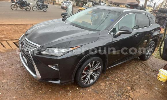 Sayi Na hannu Lexus RX Brown Mota in Yaounde a Babban Kamaru Sayi Na hannu Lexus RX Brown Mota in Yaounde a Babban Kamaru