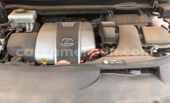 Sayi Na hannu Lexus RX Brown Mota in Yaounde a Babban Kamaru Sayi Na hannu Lexus RX Brown Mota in Yaounde a Babban Kamaru