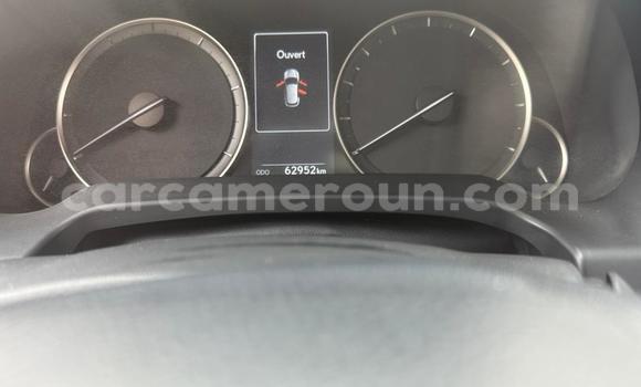 Sayi Na hannu Lexus RX Brown Mota in Yaounde a Babban Kamaru Sayi Na hannu Lexus RX Brown Mota in Yaounde a Babban Kamaru