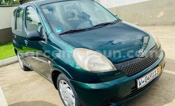 Sayi Imported Toyota Yaris Verso Green Mota in Douala a Ƙasar Kamaru Sayi Imported Toyota Yaris Verso Green Mota in Douala a Ƙasar Kamaru