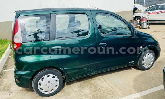 Sayi Imported Toyota Yaris Verso Green Mota in Douala a Ƙasar Kamaru Sayi Imported Toyota Yaris Verso Green Mota in Douala a Ƙasar Kamaru