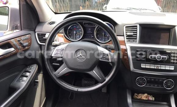 Acheter Occasion Voiture Mercedes‒Benz ML–Class Gris à Yaoundé, Central Cameroon Acheter Occasion Voiture Mercedes‒Benz ML–Class Gris à Yaoundé, Central Cameroon