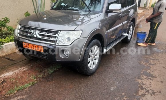Sayi Na hannu Mitsubishi Pajero Sauran Mota in Yaounde a Babban Kamaru