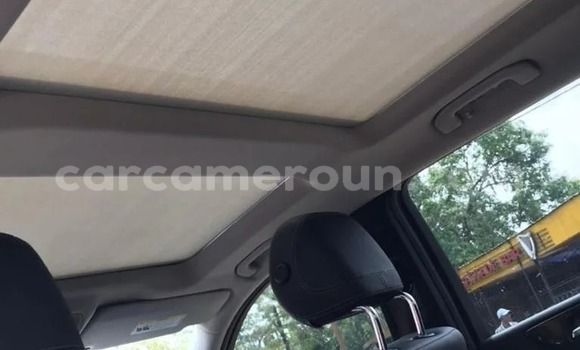 Sayi Na hannu Mercedes‒Benz ML–Class Azurfa Mota in Yaounde a Babban Kamaru Sayi Na hannu Mercedes‒Benz ML–Class Azurfa Mota in Yaounde a Babban Kamaru