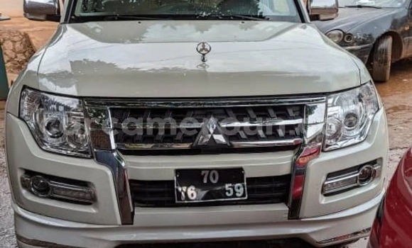Buy Used Mitsubishi Pajero White Car in Yaounde in Central Cameroon