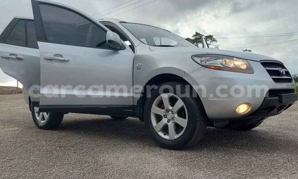 Acheter Occasion Voiture Hyundai Santa Fe Autre à Yaoundé, Central Cameroon Acheter Occasion Voiture Hyundai Santa Fe Autre à Yaoundé, Central Cameroon