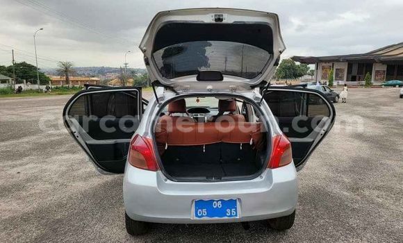 Acheter Occasion Voiture Toyota Yaris Autre à Yaoundé, Central Cameroon Acheter Occasion Voiture Toyota Yaris Autre à Yaoundé, Central Cameroon