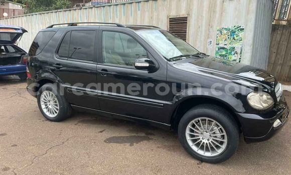 Acheter Occasion Voiture Mercedes‒Benz ML–Class Noir à Yaoundé, Central Cameroon Acheter Occasion Voiture Mercedes‒Benz ML–Class Noir à Yaoundé, Central Cameroon
