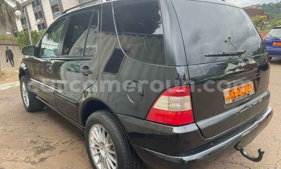 Acheter Occasion Voiture Mercedes‒Benz ML–Class Noir à Yaoundé, Central Cameroon Acheter Occasion Voiture Mercedes‒Benz ML–Class Noir à Yaoundé, Central Cameroon