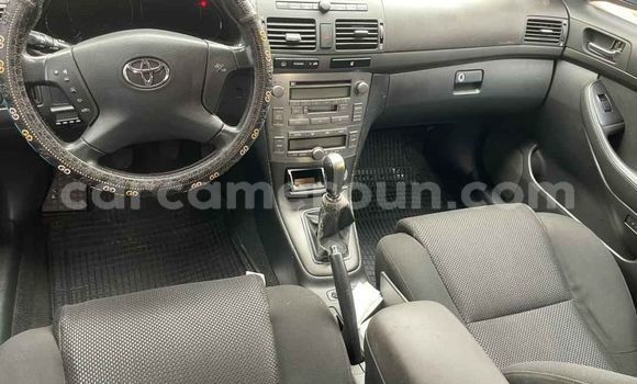Acheter Occasion Voiture Toyota Avensis Bleu à Yaoundé, Central Cameroon Acheter Occasion Voiture Toyota Avensis Bleu à Yaoundé, Central Cameroon