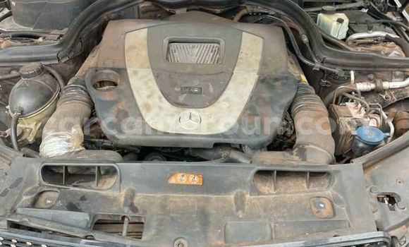 Acheter Occasion Voiture Mercedes Viano Noir à Yaoundé, Central Cameroon Acheter Occasion Voiture Mercedes Viano Noir à Yaoundé, Central Cameroon